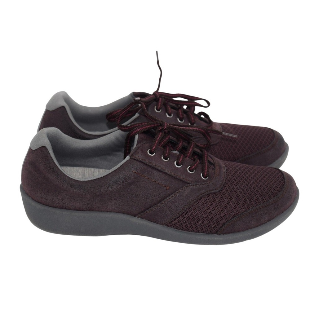 Clarks Cloudsteppers Sneakers Womens 9 Maroon Good Lace Up Sillian Tana 26122174